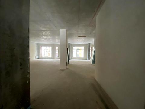 комерційна за адресою Дегтярна вул., 22-А