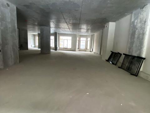 комерційна за адресою Дегтярна вул., 20