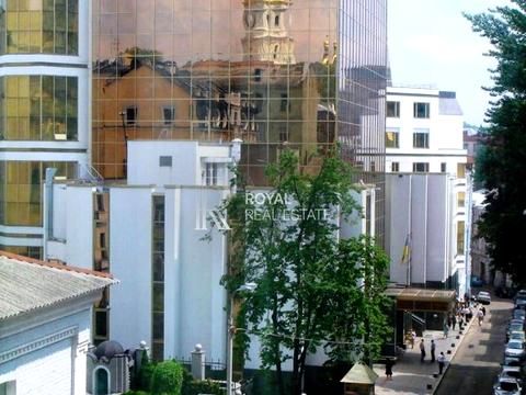 комерційна за адресою Київ, Ірининська вул., 5/24