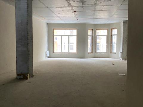 комерційна за адресою Дегтярна вул., 18