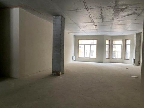 комерційна за адресою Дегтярна вул., 18