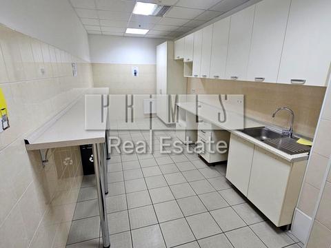 комерційна за адресою Богдана Хмельницького вул., 19-21