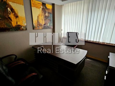 комерційна за адресою Богдана Хмельницького вул., 19-21