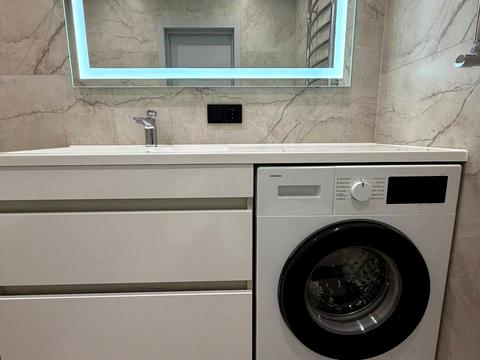 квартира за адресою Миколи Боголюбова вул., (Будинок 3)