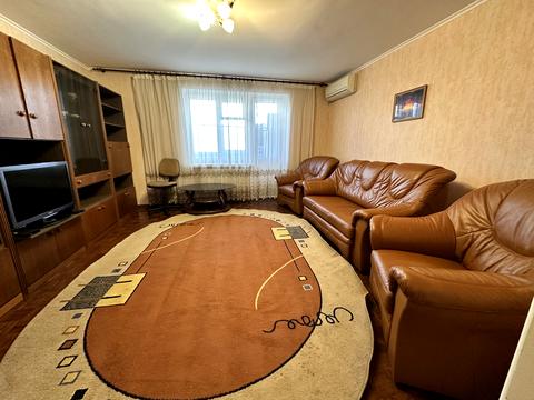 квартира за адресою Героїв України просп. (Героїв Сталінграду), 87-В