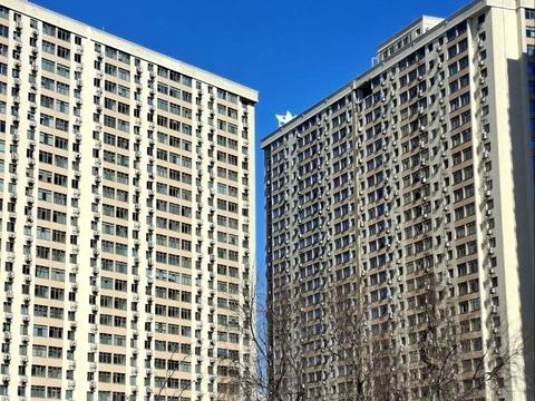 участок по адресу Академика Сахарова ул.