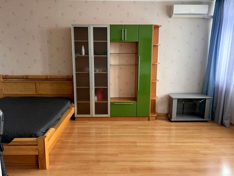 квартира за адресою Ореста Васкула вул., 23