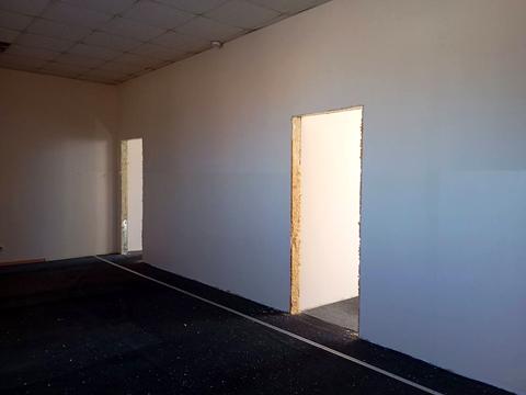 комерційна за адресою Чорноморського Козацтва вул., 100