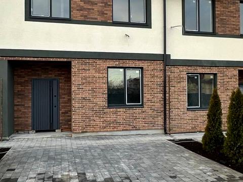 будинок за адресою Олекси Тихого пров.