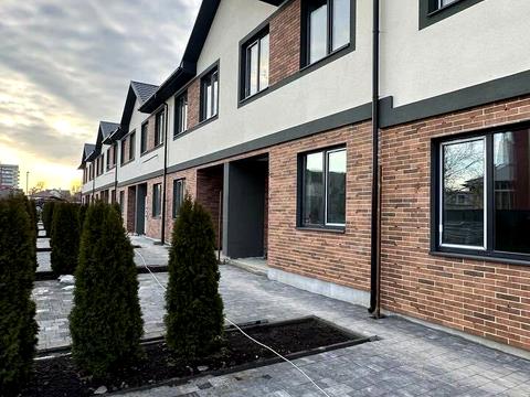 будинок за адресою Олекси Тихого пров.