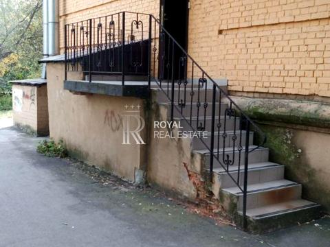 коммерческая по адресу Андрія Мельника ул. (Генерала Тупікова), 5/1