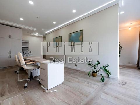 коммерческая по адресу Андрея Верхогляда ул. (Михайла Драгомирова), 2-А