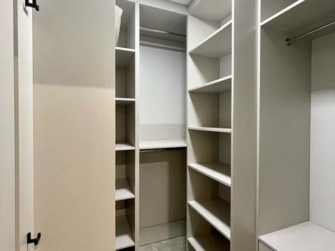 квартира за адресою Олександра Олеся вул., 9-А