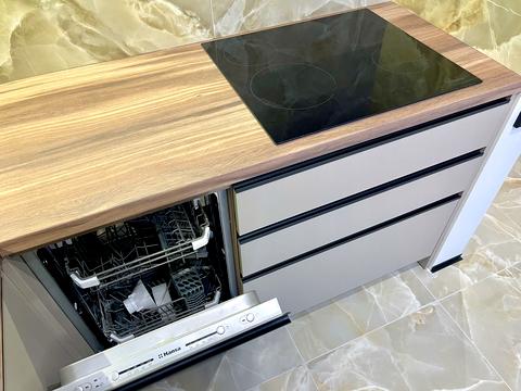 квартира за адресою Олександра Олеся вул., 9-А