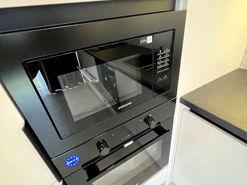 квартира за адресою Миколи Боголюбова вул., (Будинок 3)