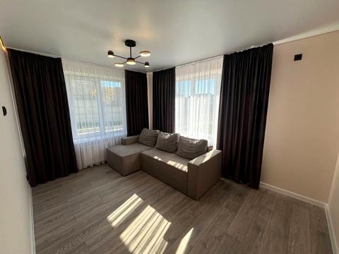 квартира за адресою Миколи Боголюбова вул., (Будинок 3)