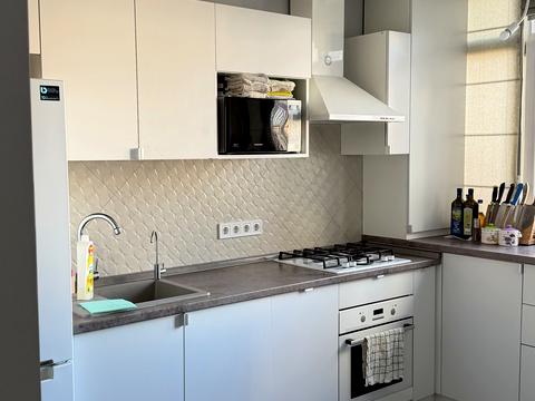 квартира за адресою Українська вул., 83б к.1-5