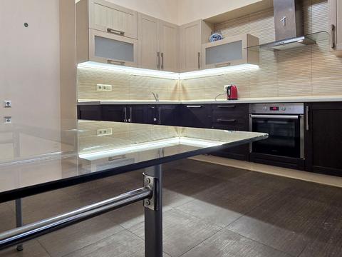 квартира за адресою Андрія Верхогляда вул. (Михайла Драгомирова), 5