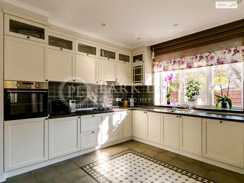 дом по адресу Озерна