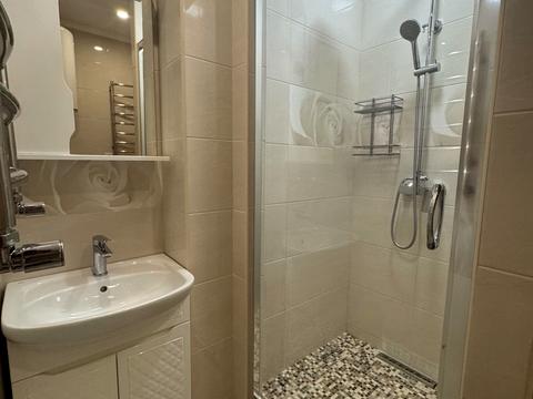 квартира за адресою Академіка Сахарова вул., 9