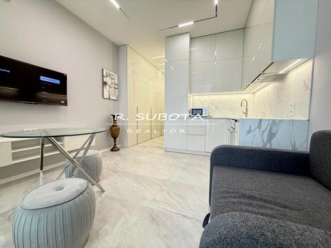 квартира за адресою Січеславська Набережна вул., (Будинок)