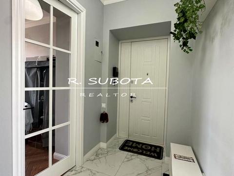 квартира за адресою Первозванівська вул., 43