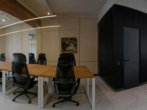 комерційна за адресою Еспланадна вул., 32 В