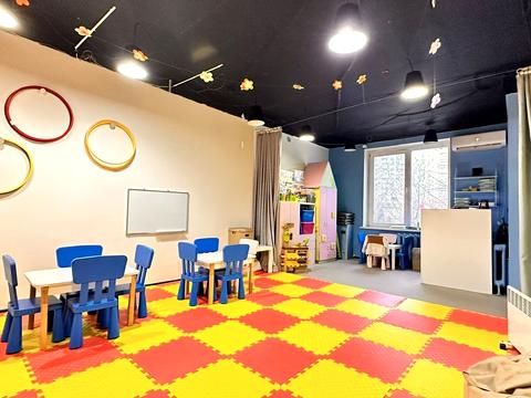 комерційна за адресою Петра Григоренка просп., 1-Б