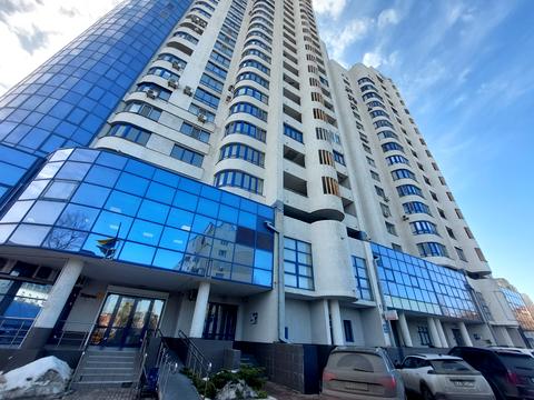 комерційна за адресою Київ, Голосіївський просп. (40-річчя Жовтня), 30-Б