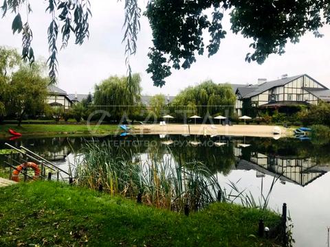 будинок за адресою Лугова вул.