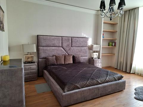 квартира по адресу Андрея Верхогляда ул. (Михайла Драгомирова), 14