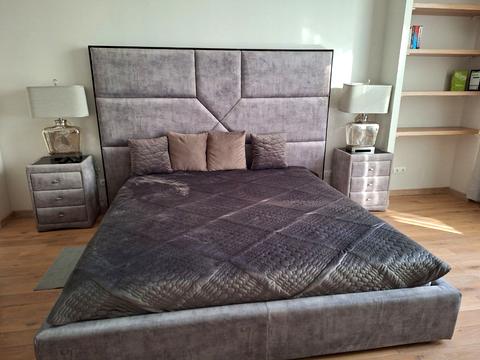 квартира по адресу Андрея Верхогляда ул. (Михайла Драгомирова), 14