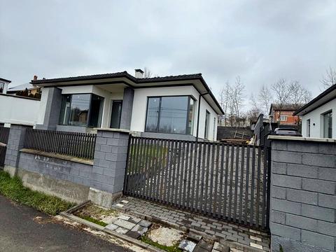 будинок за адресою Олега Куцина вул. (Климента Тімірязєва)