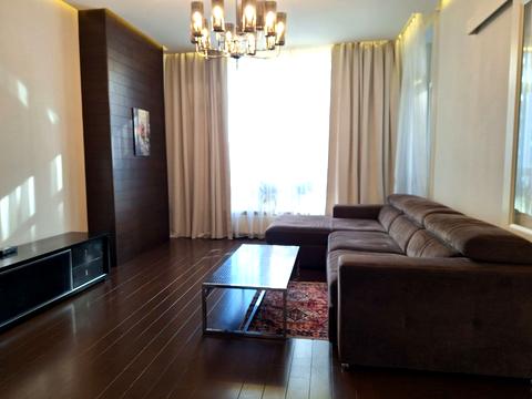 квартира по адресу Андрея Верхогляда ул. (Михайла Драгомирова), 14