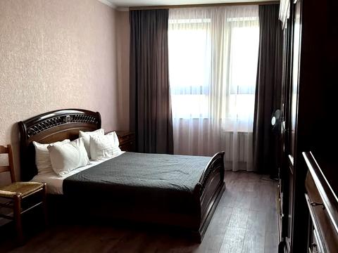 квартира за адресою Шота Руставелі вул., 44