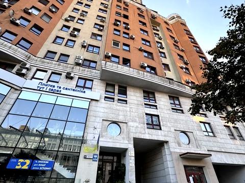 квартира за адресою Шота Руставелі вул., 44