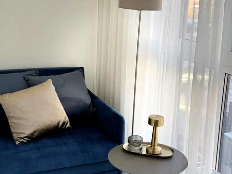 квартира за адресою Салютна вул., 2к20