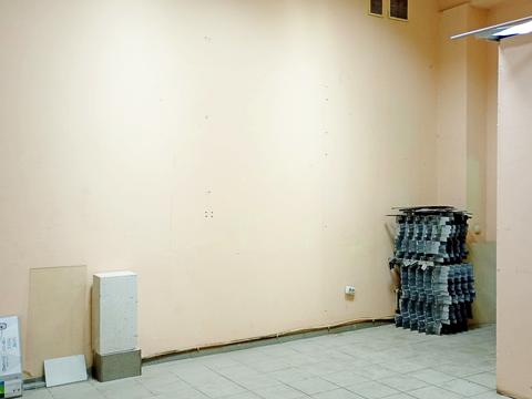 комерційна за адресою Промислова вул., 2