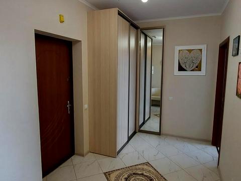 квартира по адресу Семьи Кульженков ул. (Дегтяренко Петра), 33