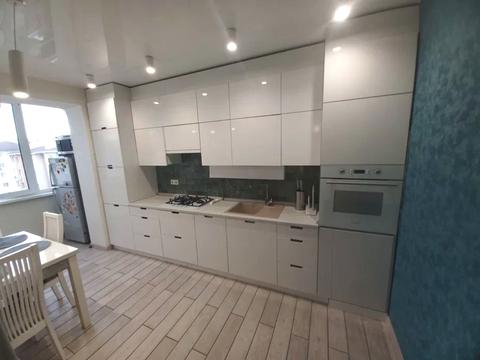 квартира за адресою Подільська вул., 1