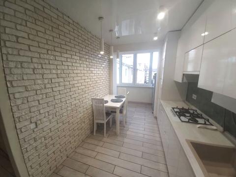 квартира за адресою Подільська вул., 1