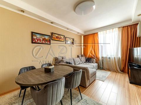 квартира по адресу Владимира Ивасюка просп. (Героїв Сталінграду), 4