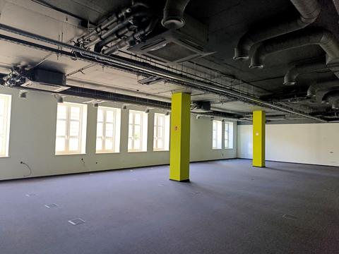 коммерческая по адресу Баррикадная ул., 16