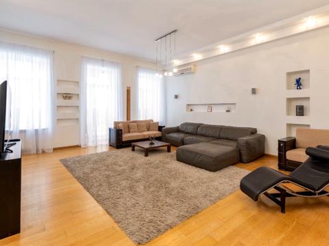 квартира за адресою Круглоуніверситетська вул., 6