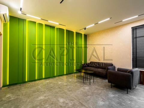 комерційна за адресою Кловський узвіз (Кловський), 7a