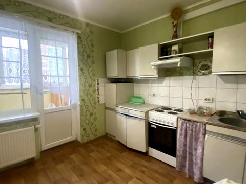 квартира за адресою Милославська вул., 2