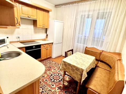 квартира за адресою Милославська вул., 2