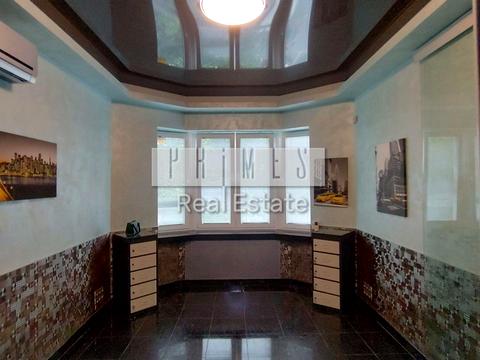 комерційна за адресою Івана Мазепи вул. (Січневого Повстання), 3