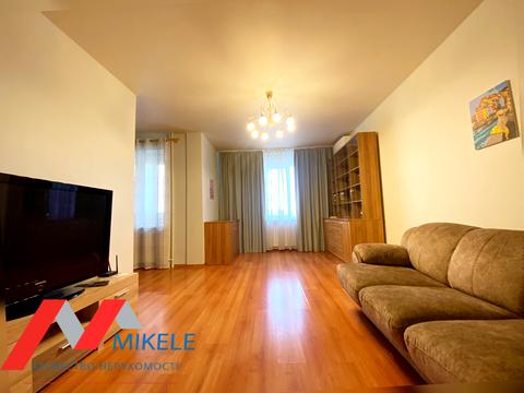 квартира за адресою Київ, Микільсько-Слобідська вул., 6-В