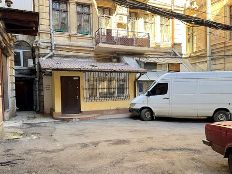комерційна за адресою Одеса, Екатерининская, 18 